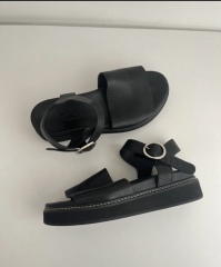 Comfortable but stylish sandal…. Do they exist?
