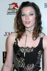 Wanting to look good and be a 10/10 girl? Men specifically?