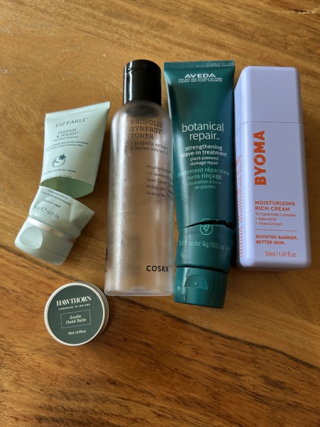 Tempted by beauty treats? Addicted to buying beauty products? Is your collection bursting with favourites? Join fellow beauty lovers in this supportive group!