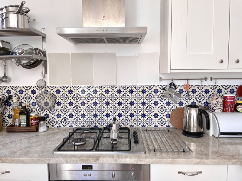 Help me pick a paint colour!