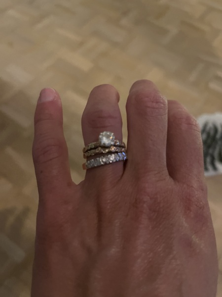 Show me your Engagement&Wedding ring!