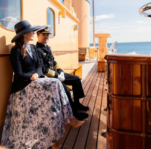 Royal Style: a day starts well if it starts with Mary of Teck.