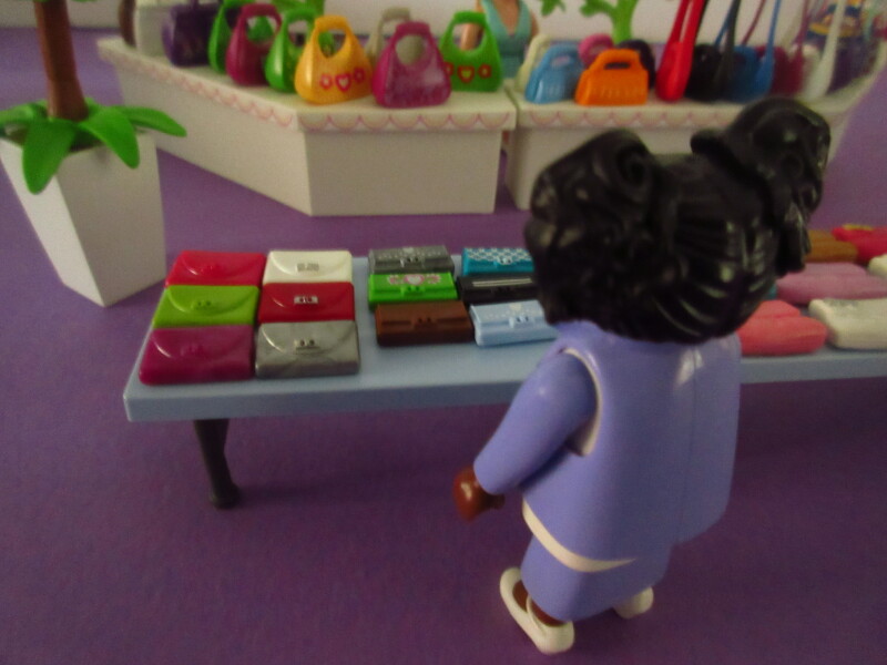 It's spring time for the Playmobil people in our house...