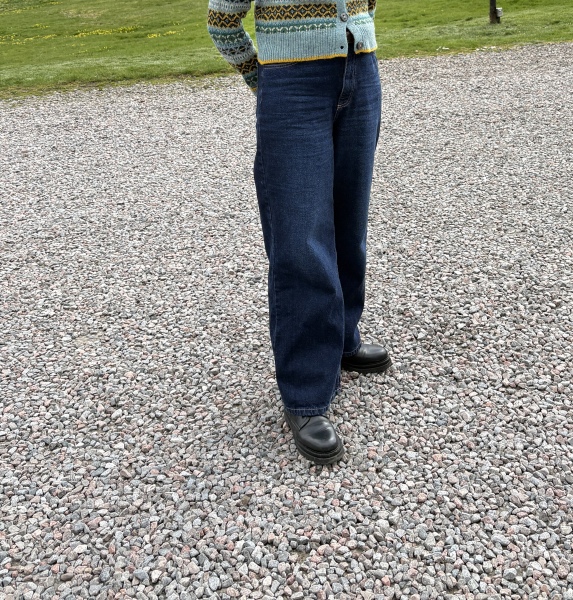My clothes are aging me - please help?