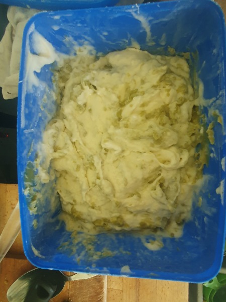 The Bluestocking Women's Pub, where brains can exist in a single state