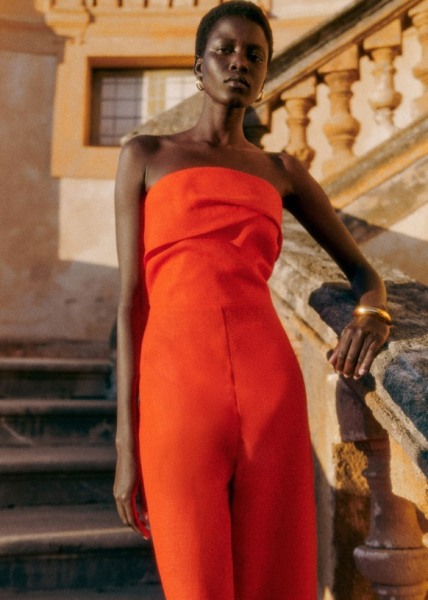 What can girls who don't like dresses wear to weddings?