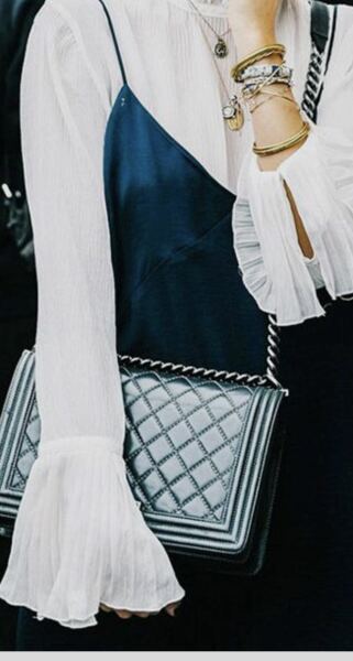 Funeral attire in hot weather