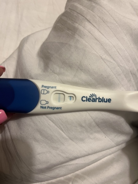 is this line dark enough for 3 days before missed period?