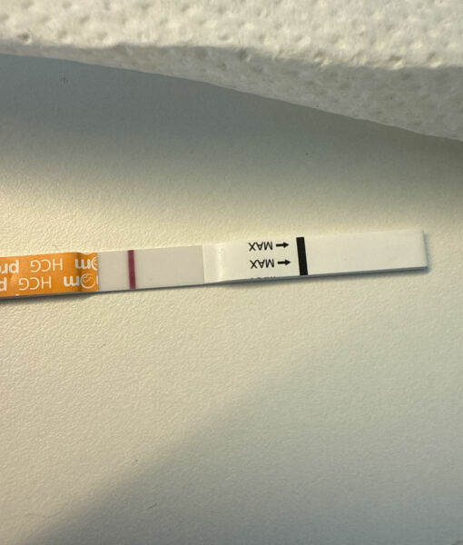 Does anybody see the faintest something ?