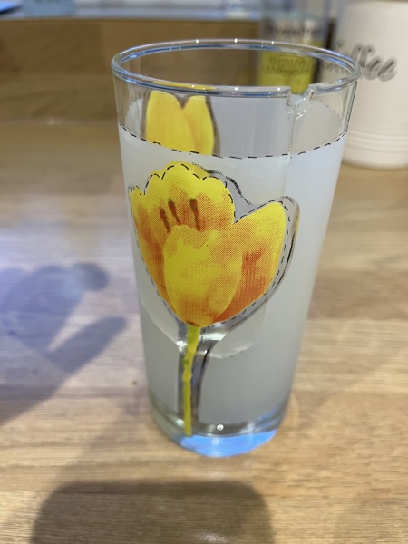 Can anyone help source these vintage drinking glasses please?