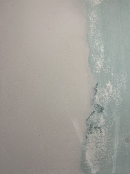 How to paint this surface please
