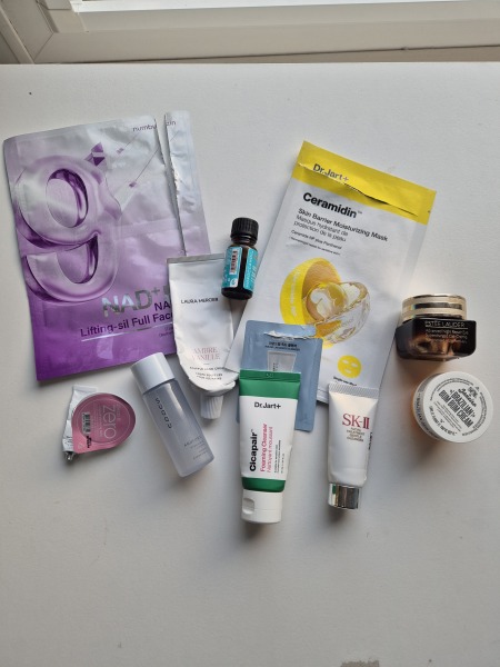 Tempted by beauty treats? Addicted to buying beauty products? Is your collection bursting with favourites? Join fellow beauty lovers in this supportive group!
