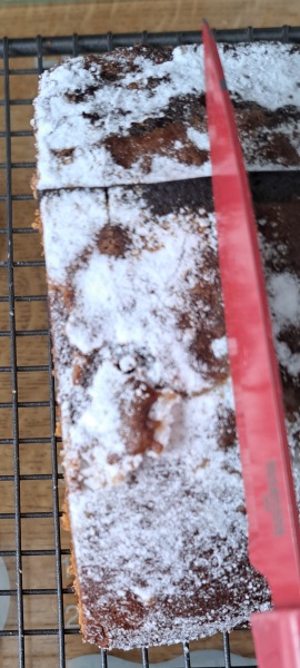 The Bluestocking Women's Pub, where brains can exist in a single state