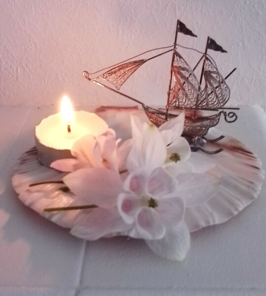 The Bluestocking Women’s Pub - The Return of Salad and the Lion