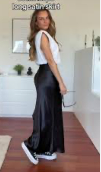 Is this too casual for 30+ clubbing?