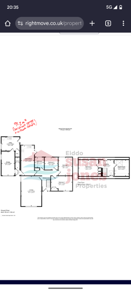 Kitchen/diner/living layout