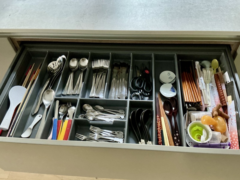 Cutlery AIBU