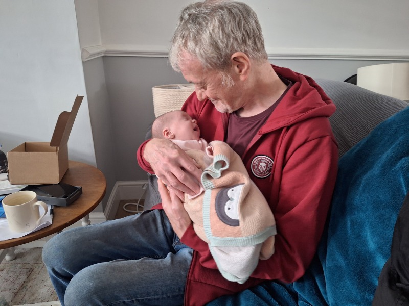 Thread 17 - TalkLair: "Okay, first of all, what's with the outfit? Live in the now, okay? You look like DeBarge."