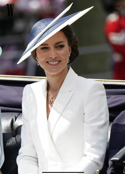 Royal Style: a day starts well if it starts with Mary of Teck.