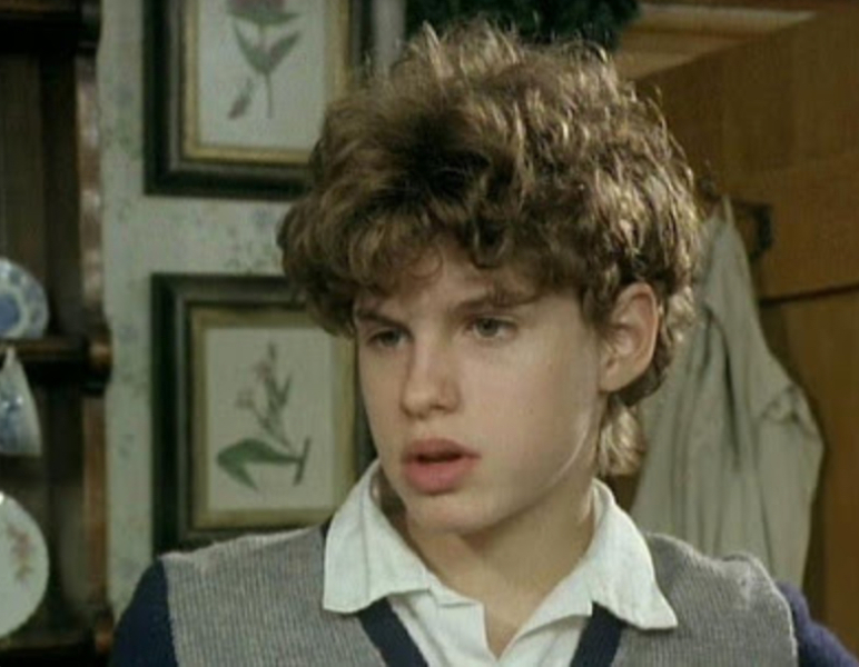 Fed up with everyone assuming only boys have short hair