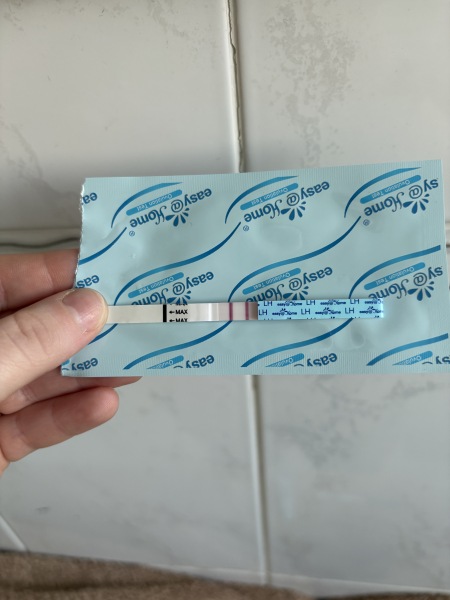 Positive ovulation strip test, CD49 (no period)