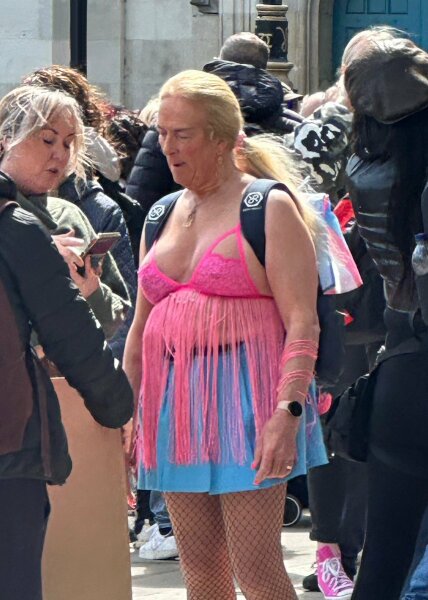 SC-Fuelled Bathroom Aggression