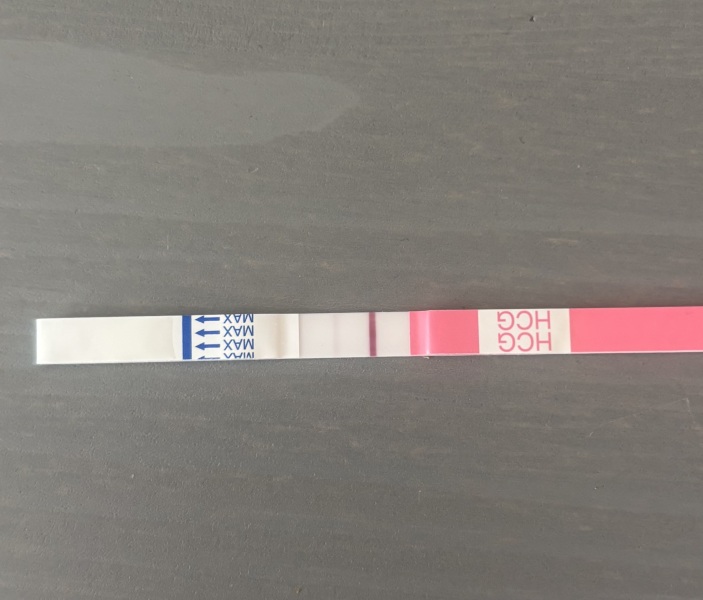 Very faint line at 9dpo. Should it be stronger than this at 12dpo?