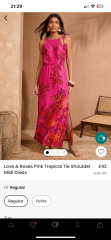 1 dress, 2 themes