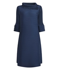 Help please!  Is this suitable for a wedding guest outfit?
