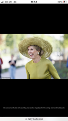 Royal Style: a day starts well if it starts with Mary of Teck.