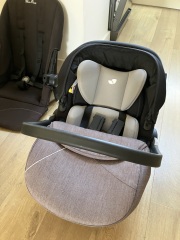 Identifying model of silver cross pram please