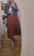 My clothes are aging me - please help?