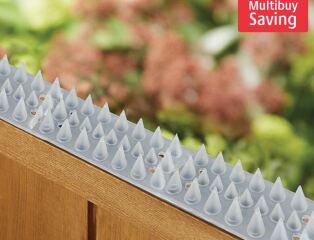 AIBU to be annoyed neighbour put spikes on the fence?