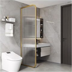 Larger lootility or small loo and small utility?