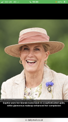 Royal Style: a day starts well if it starts with Mary of Teck.