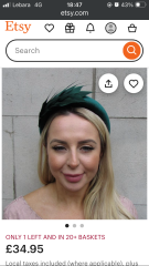 Does this dress go with this fascinator?