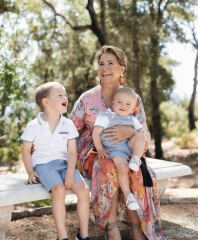 Royal Style: a day starts well if it starts with Mary of Teck.