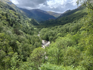Suggestions of best scenic places to stay in UK
