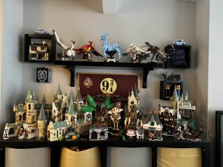 Roond and roond and up and doon - the Excellent Cats roam aboot