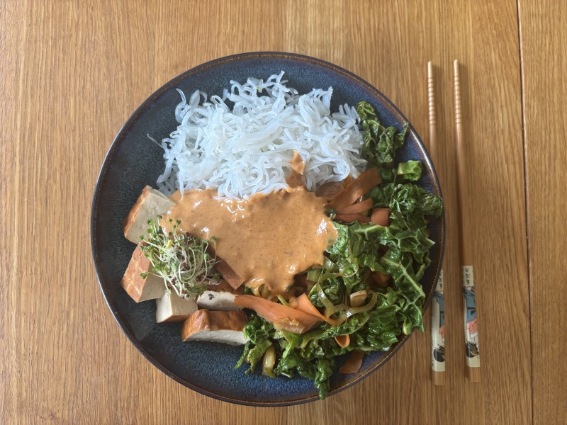 What we ate today in a calorie deficit - whole food  edition (and how do we feel?)