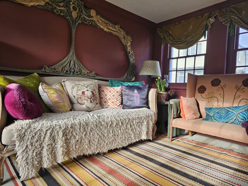 What are colour trends for living room 2025? Seriously need to update and have zero idea!