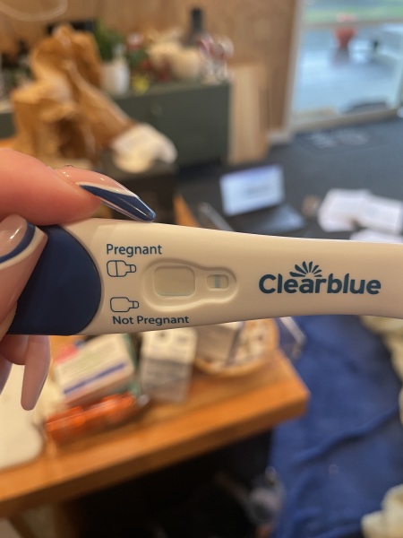 Potentially pregnant -line eyes help