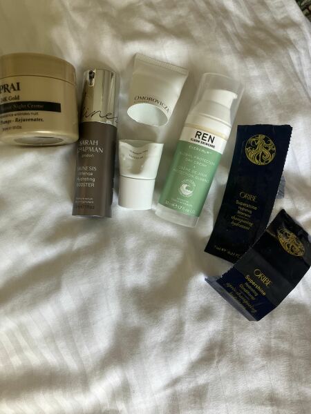 Tempted by beauty treats? Addicted to buying beauty products? Is your collection bursting with favourites? Join fellow beauty lovers in this supportive group!