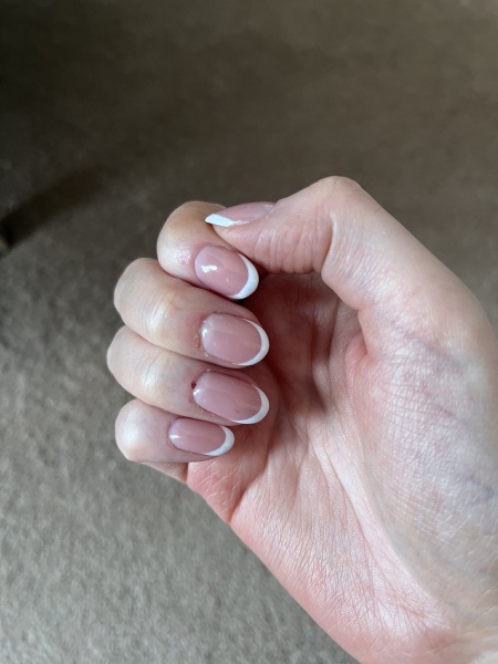 I want to see your nails!