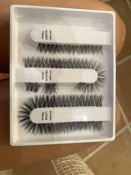 Does anyone recognise these lashes?