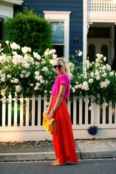 What top for this skirt?