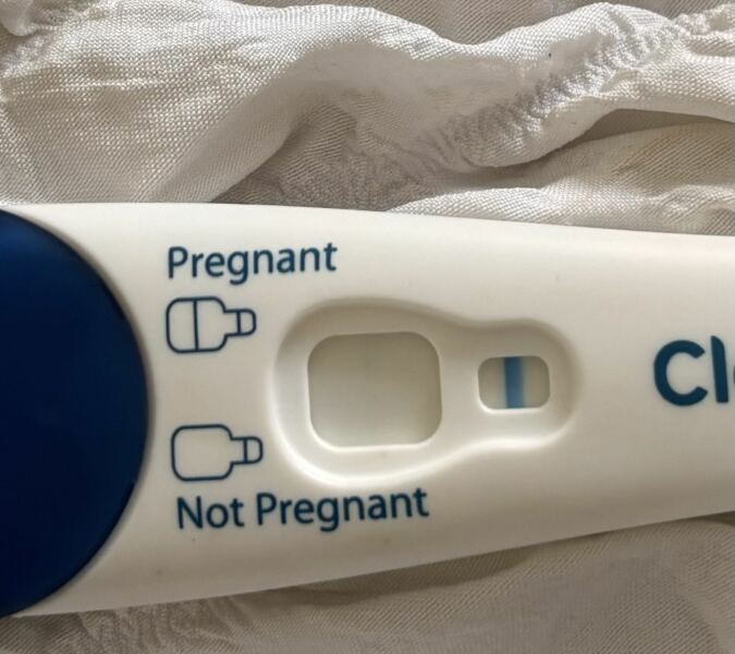 Am I pregnant? 9DPO