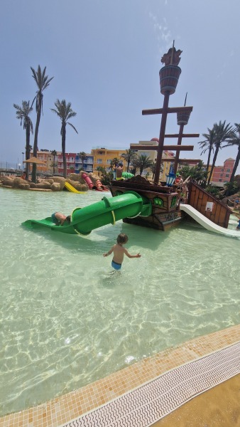 Holiday today 😃