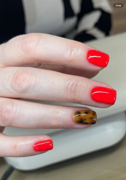 I want to see your nails!