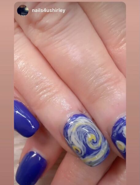 I want to see your nails!